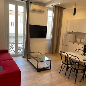 à Meyerbeer Apartment